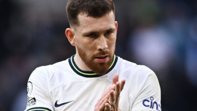 In foto Hojbjerg, centrocampista del Tottenham.