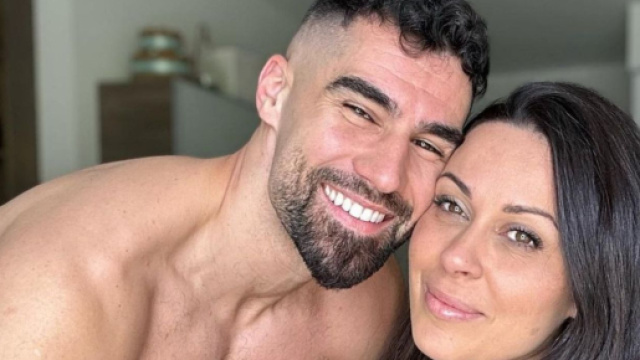 Jonathan Matijas et Shanna Kress taclent Julien et Manon Tanti (Screenshoot Twitter @GossipRoomOff)