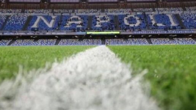 Sc&egrave;ne dramatique &agrave; Naples (capture Twitter @footavu)