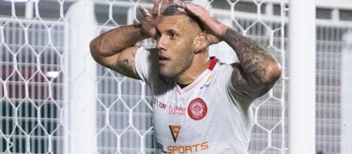 Fernand&atilde;o deixou o dele (Reprodu&ccedil;&atilde;o/Facebook/TombenseFutebolClube)