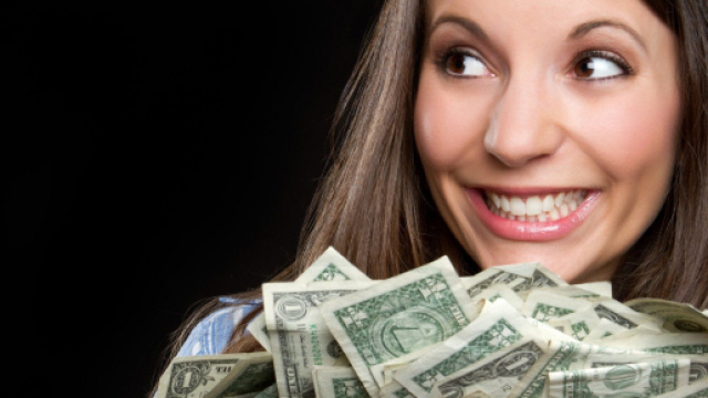 Oroscopo novembre 2023, amore e soldi: mese fortunato per Bilancia, Sagittario audace.