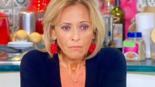 Un posto al sole puntata 6 ottobre: Lara pianifica la sua vendetta, Michele pensa a Silvia.