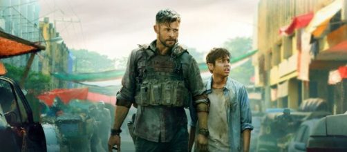 Cena do filme 'Resgate' (Divulga&ccedil;&atilde;o/Netflix)