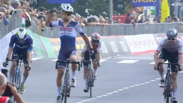 Ciclismo, la vittoria di Andrea Bagioli al Gran Piemonte.