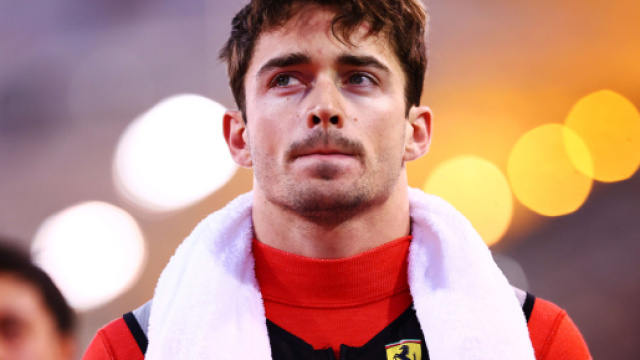 Penalit&agrave; per Leclerc nella spinta race del GP di Qatar 2023.