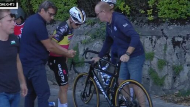 Ciclismo, Remco Evenepoel dopo il Lombardia: 'Ho dimostrato che le gambe erano buone'.