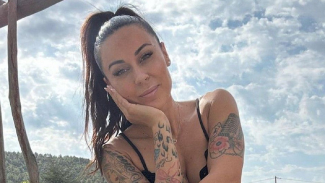 Shanna Kress compar&eacute;e &agrave; Jessica Thvenin sur ses derni&egrave;res photos Instagram, la ch&eacute;rie de Jonathan Matijas s'agace. (Screenshot @Instagram)