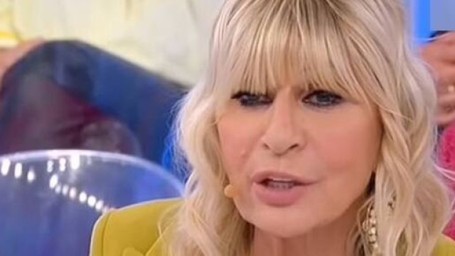 Uomini e donne, nuove anticipazioni: Gemma &egrave; stata lasciata, Roberta perde le staffe