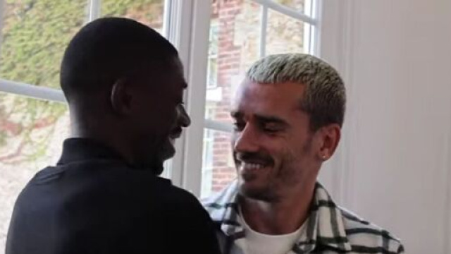 Antoine Griezmann et Ousmane Demb&eacute;l&eacute; (capture Twitter @equipedefrance)
