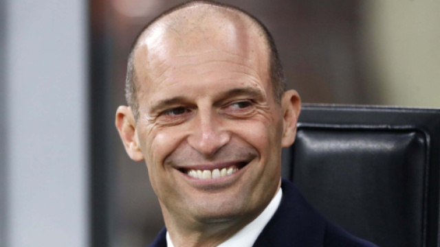 Juventus, possibile incontro con Allegri a fine anno per discutere del suo rinnovo.