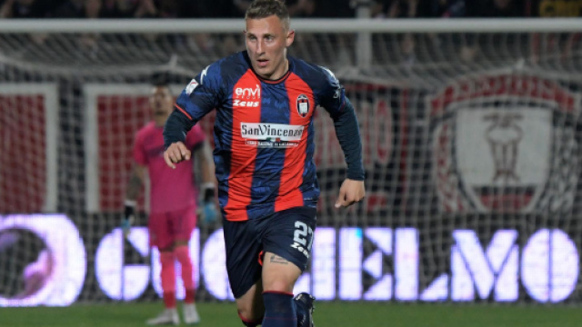 Crotone, D'Errico sottoposto ad intervento chirurgico