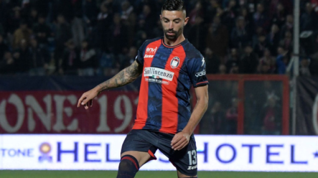 Crotone, infortunio per Vitale