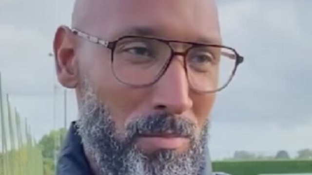 Nicolas Anelka en Interview (capture Facebook @ACFF)