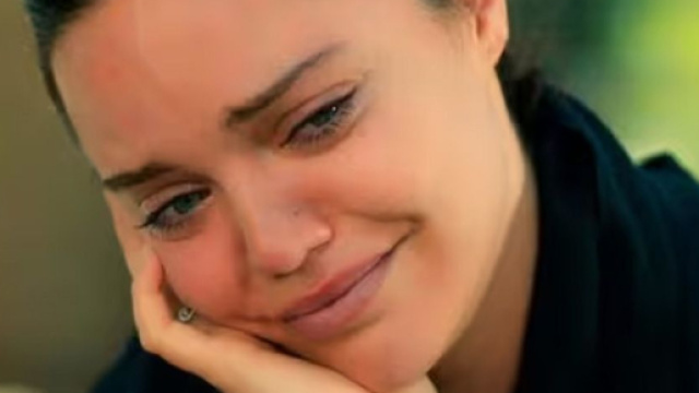 Zuleyha in Terra amara su Canale 5.