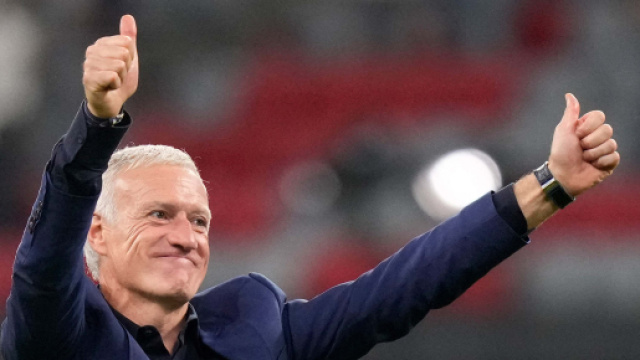 Didier Deschamps en Bleu (capture Twitter @lequipe)
