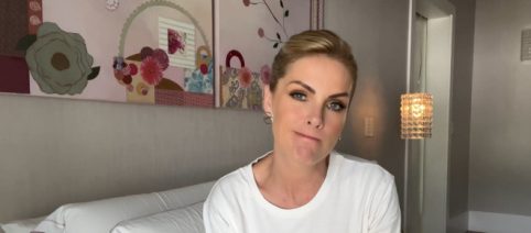 Em comunicado oficial, Ana Hickmann diz que 'está longe de estar tudo bem'