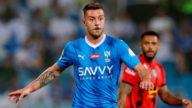 In foto Milinkovic-Savic, centrocampista dell'Al-Hilal.