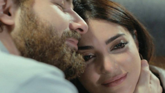 Terra amara, episodi dal 24 al 26/11: Fikret lascia la citt&agrave; con Mujgan.