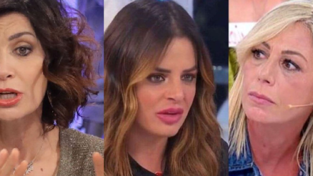 le dame Barbara De Santi, Aurora Tropea e Roberta Di Padua