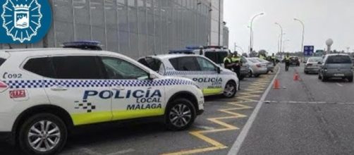 Los agentes de la Polic&iacute;a Local arrestaron al presunto autor de los hechos (Youtube, Polic&iacute;a Local M&aacute;laga)