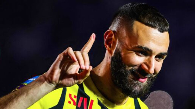 Benzema amer apr&egrave;s &ecirc;tre parti de l'&eacute;quipe de France lors de la Coupe du monde 2022 au Qatar. (screenshot Twitter - @ActuFoot_)