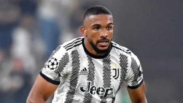 La Juventus sarebbe vicina ai prolungamenti di contratto di Szczesny, Rugani e Bremer.