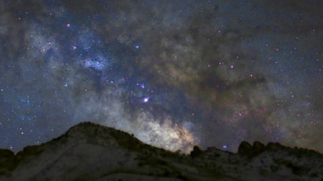 Previsioni astrologiche e classifica del 20 novembre: Cancro riflessivo, Leone furioso.