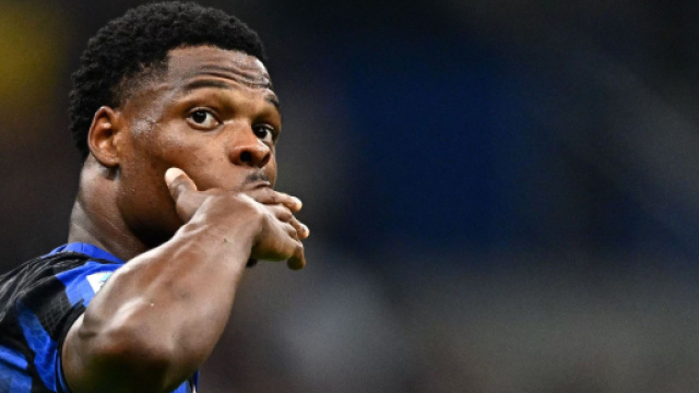 Inter, Dumfries piace al Chelsea.