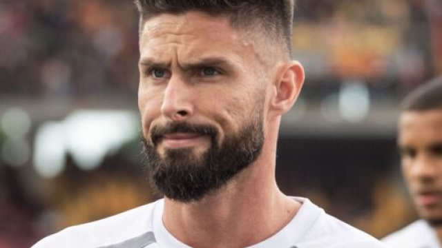 Giroud a profit&eacute; du forfait de Benzema &agrave; la Coupe du monde au Qatar. (screenshot Twitter - @CanalplusFoot)