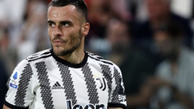 Juventus, Kostic piace in Arabia Saudita ma difficilmente lascer&agrave; Torino a gennaio.