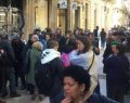 Una manifestación en Barcelona intenta frenar el desahucio de una mujer de 78 años