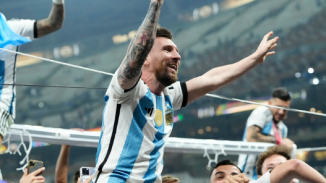 Coupe du monde 2022 : les Argentins sur le toit du monde (capture Twitter @Actu Foot)