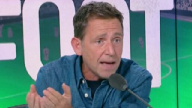 Daniel Riolo chaud bouillant en direct sur RMC (capture Twitter L'After Foot)