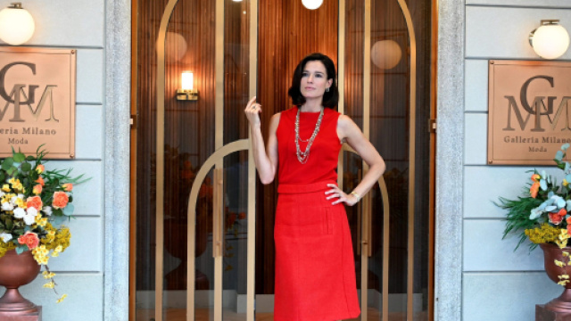 In foto Matilde Frigerio (Chiara Baschetti) nella soap de Il Paradiso delle signore.