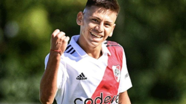 Claudio Echeverri, giocatore del River Plate.