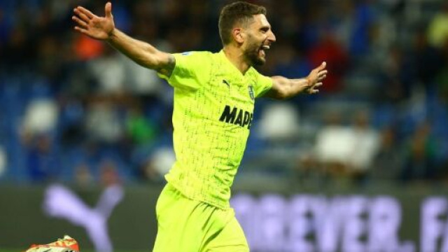 Berardi pensa solo alla Juventus, Giuntoli spera di prenderlo con la formula di Locatelli.