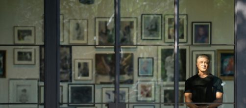 Sylvester Stallone em cena do document&aacute;rio 'Sly', da Netflix (Divulga&ccedil;&atilde;o/Netflix)