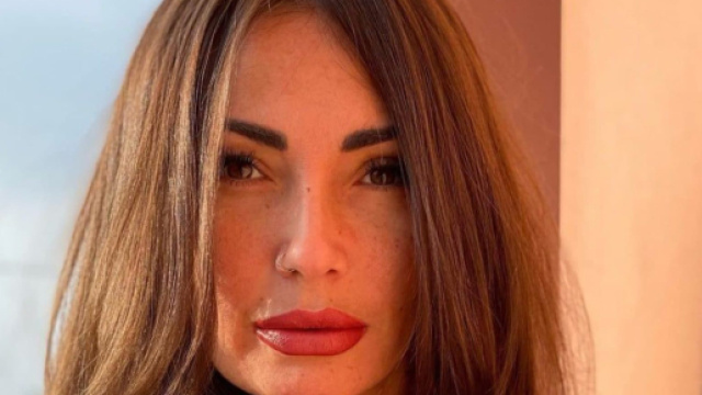 Uomini e donne, chi &egrave; Ida Platano: 42 anni, sieder&agrave; sul Trono al posto di Manuela.