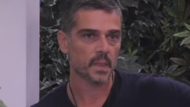 GF, Varrese contro Giuseppe: 'Dici che faccio sceneggiate. Tu dal primo giorno che lo fai'.