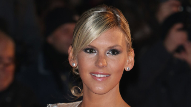 Tensions dans Les Cinquante : Am&eacute;lie Neten et Simon Castaldi en Clash. ( Instagram @amelieofficieloff)