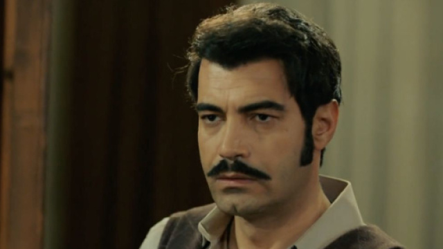Terra amara, episodio 9 novembre: Yaman torna a casa dopo aver aggredito un uomo