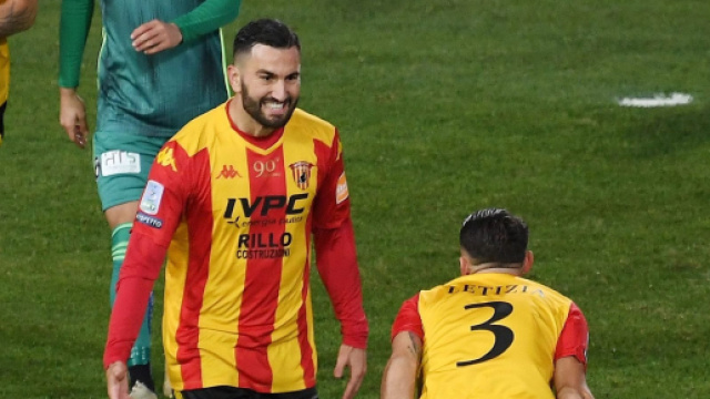 Scommesse illegali, si allarga l'inchiesta: coinvolti Coda, Pastina, Forte e Letizia.