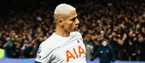 Pombo marcou duas vezes (Reprodu&ccedil;&atilde;o/Facebook/TottenhamHotspur)