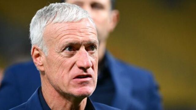 Deschamps amer sur l'arbitrage lors de France-Argentine. (cr&eacute;dit Twitter @ActuFoot_)