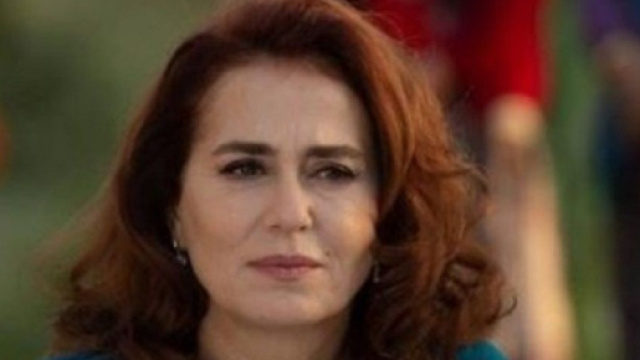 In foto Sevda della soap Terra amara.
