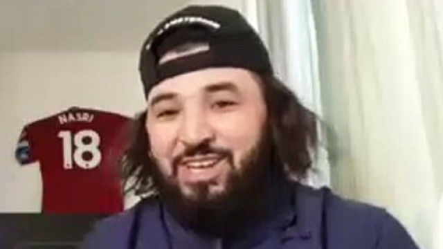 Mohamed Henni ne donne plus signe de vie (capture YouTube de Mohamed Henni)