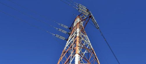 El joven, de 21 a&ntilde;os, pudo subir a la torre para robar el cobre (piqsels)