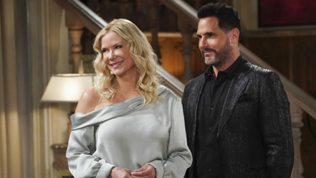 Beautiful, trame dal 24 al 30/12: Ridge sorprende Brooke e Bill abbracciati.