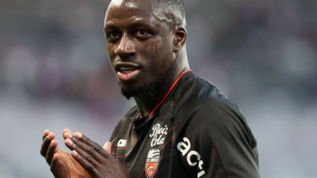 Benjamin Mendy nouveau joueur du FC Lorient. (screenshot Twitter @ActuFoot_)