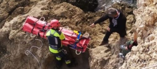 Los Bomberos de Ibiza, la Polic&iacute;a Local y varias ambulancias acudieron al lugar de los hechos (X, @bombersdeivissa)